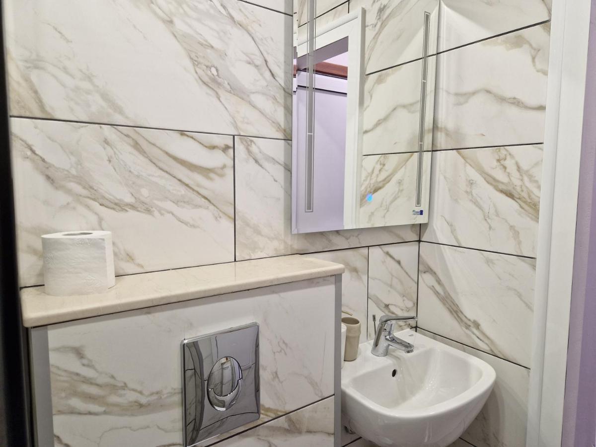 Malavi A5 Top Center Apartment Roese Buitenkant foto